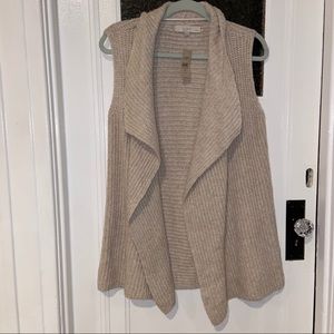 LOFT Sleeveless Vest